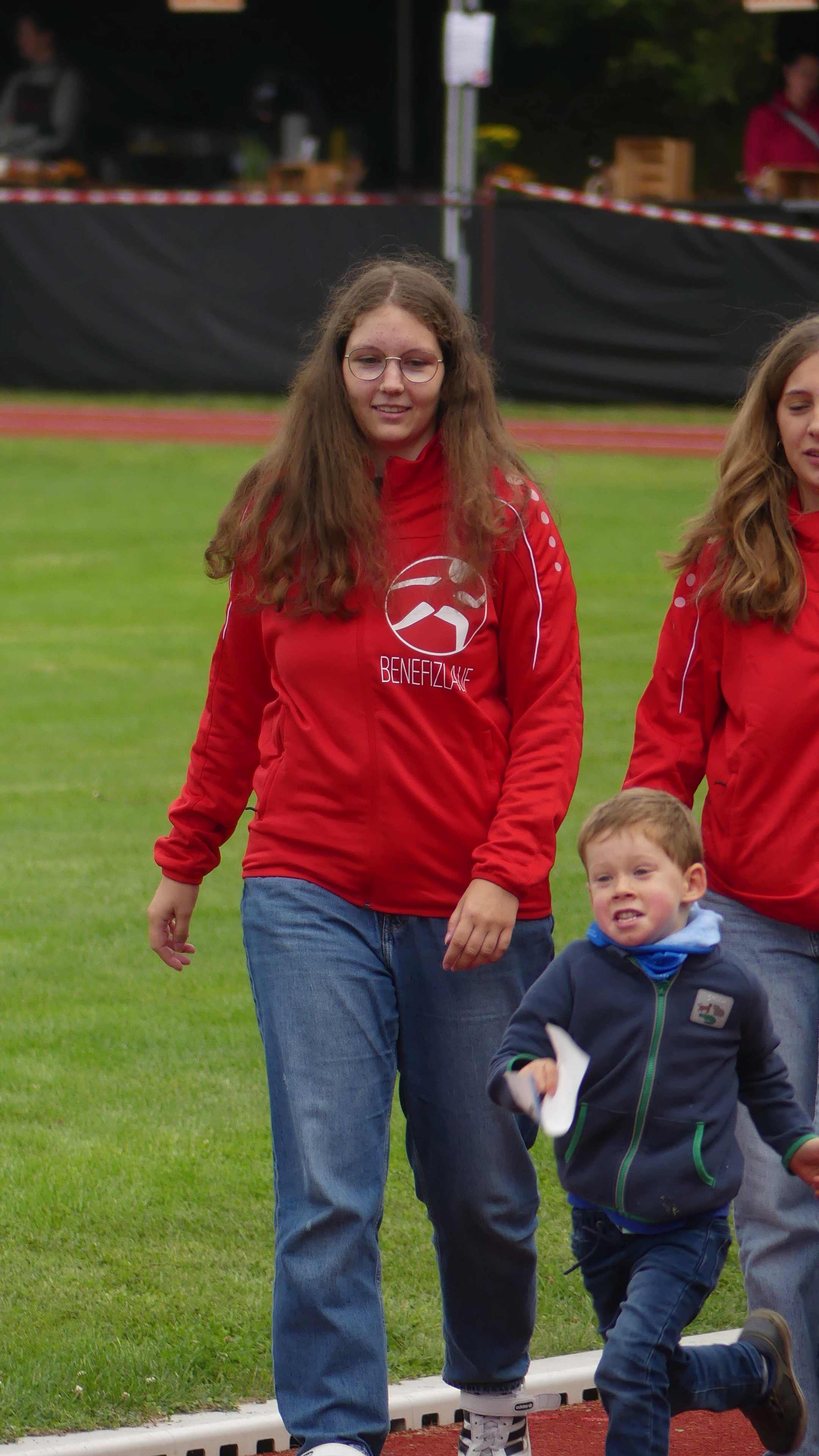 Bild vom 14. Benefizlauf im Jahr 2024. Dies ist das 76. Bild.